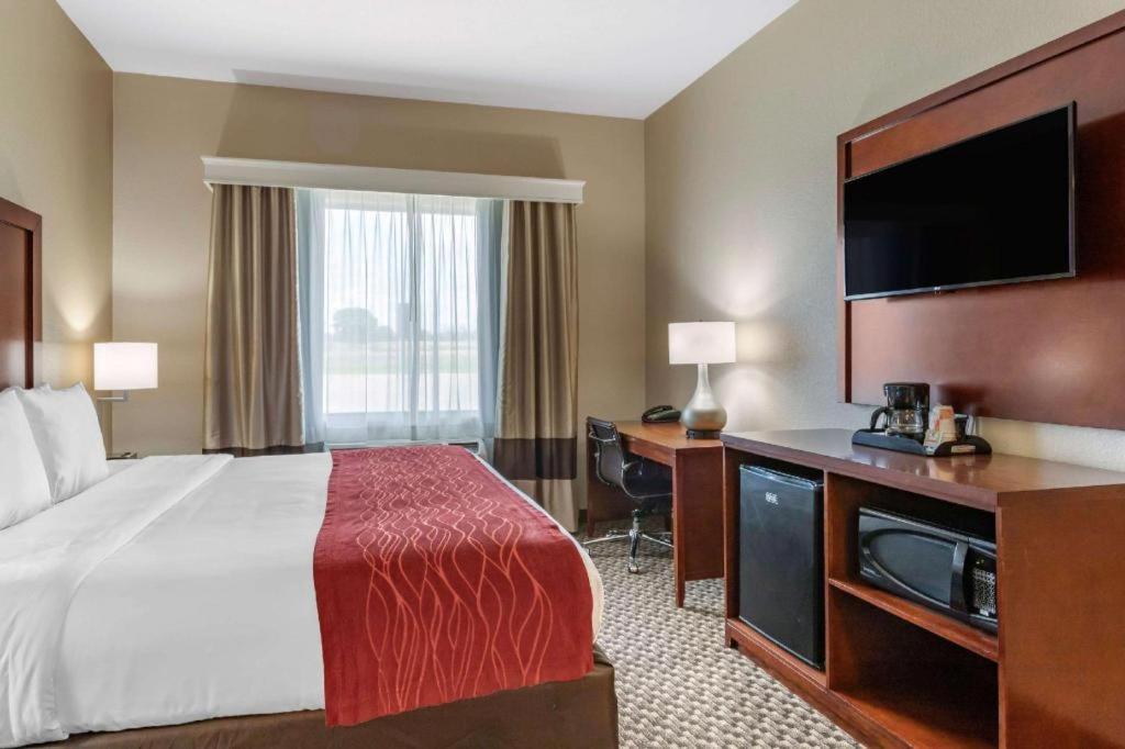 Comfort Inn & Suites Navasota Экстерьер фото